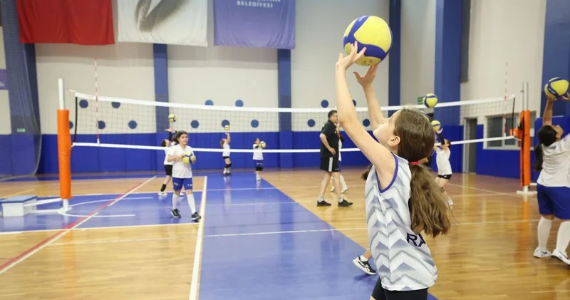 İBB Spor Okullarına kayıtlar sürüyor: Kimler spor okuluna kaydolabilir, kayıtlar nereden yapılır, hangi branşlar var?