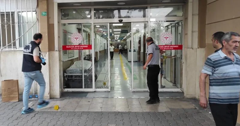 Şanlıurfa’da hastanede bıçaklı saldırı! Acil doktoru ve güvenlik görevlisi yaralandı