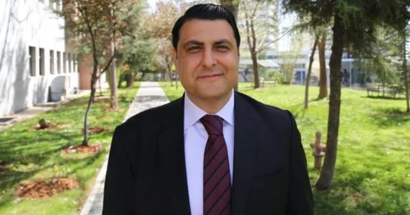 AKP’ye geçen başkan, CHP’lilere savaş açtı... Sözcü Gazetesi