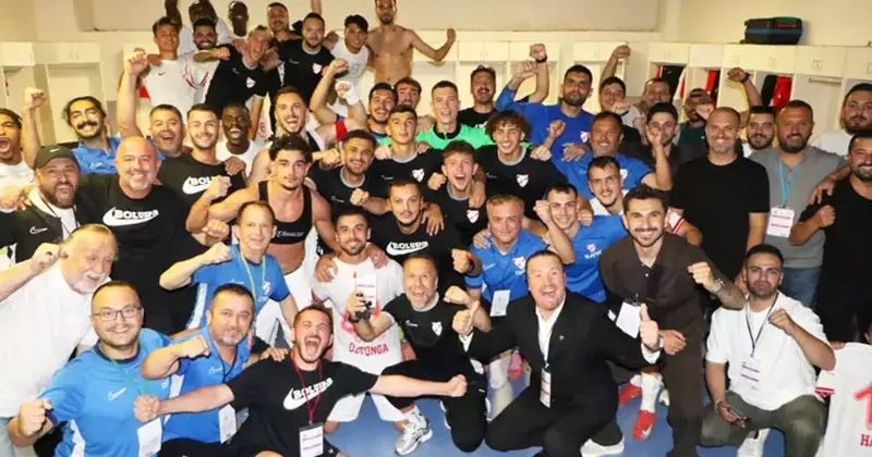Boluspor deplasmanda Sakaryaspor 4 le geçti! Florent Hasani den üçleme... Fanatik Gazetesi Futbol Haberleri Spor
