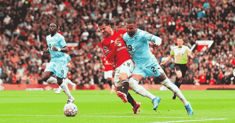 Manchester United sonunda kazandı