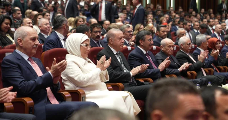 Emine Erdoğan: Zaferin ruhu, milletimizin yüreğinde ilelebet yaşayacak