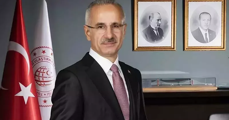 Bakan Uraloğlu: Birliğimizi güçlendiren eserlerle ülkemizi donatıyoruz