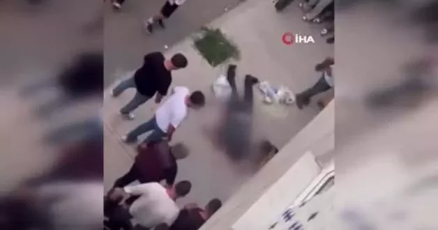 Pusu kurup alışverişten dönen adamı başından vurarak öldürdü