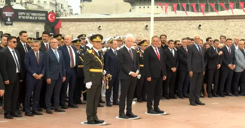 Taksim Meydanı nda 30 Ağustos Zafer Bayramı töreni