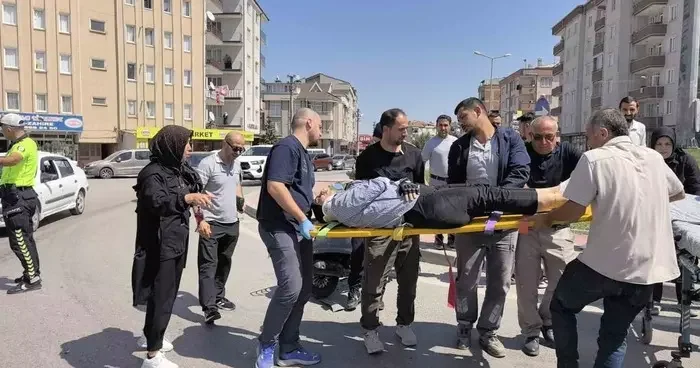 İnegöl’de motosiklet ile kamyonet çarpıştı