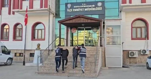 Husumetlileri tarafından bıçaklanarak öldürüldü; 2 tutuklama Adıyaman Haberleri