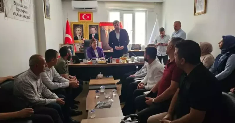 CHP’den AK Parti’ye katıldılar! Rozetlerini Diyarbakır milletvekili taktı