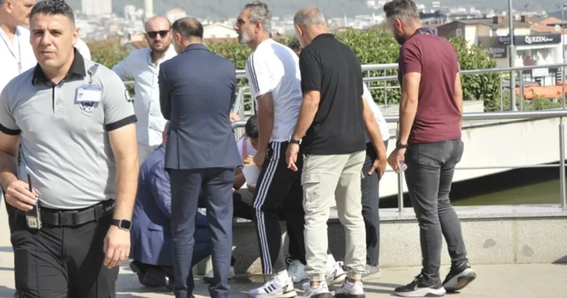 30 Ağustos töreninde iki öğrenci açlıktan bayıldı iddiası