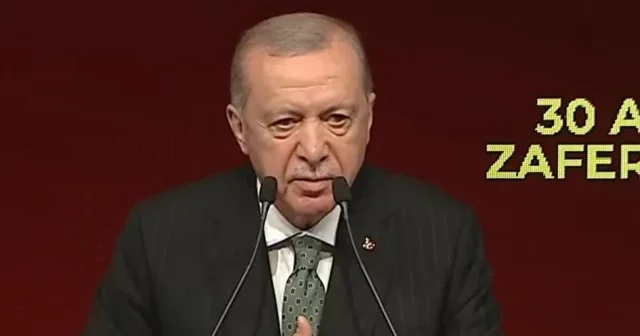 Cumhurbaşkanı Erdoğan Külliye de 30 Ağustos Zafer Bayramı resepsiyonunda konuştu: Durmadan yorulmadan çalışacağız Politika Haberleri