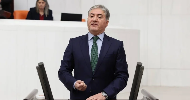 CHP li Emir: Sarayın iç cephesi milletin ruhuna ihanettir!