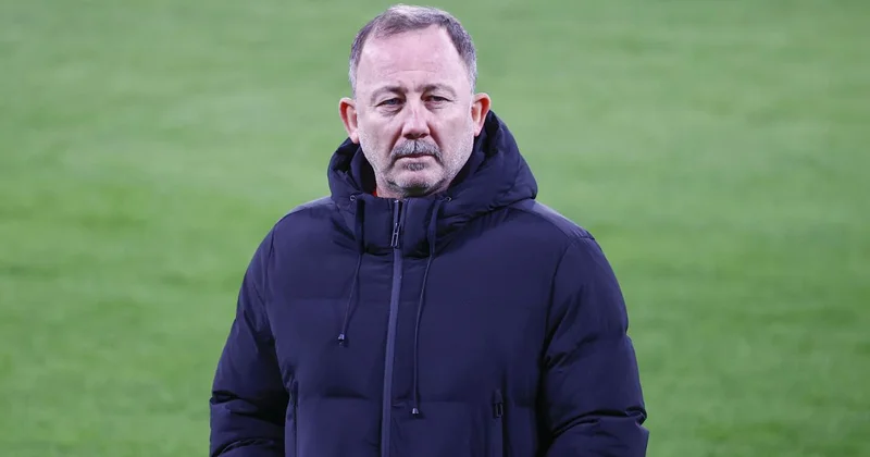 Beşiktaş ta teknik direktörlük görevine Sergen Yalçın getirildi