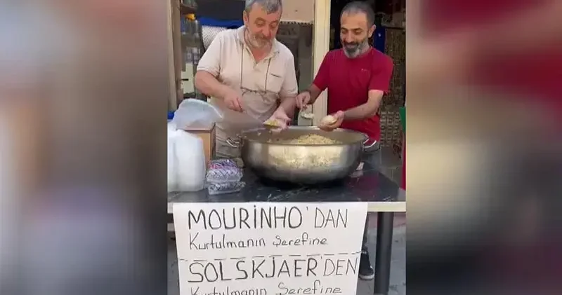 Taraftarlar, Mourinho ve Solskjaer’in gidişi için helva kavurdular