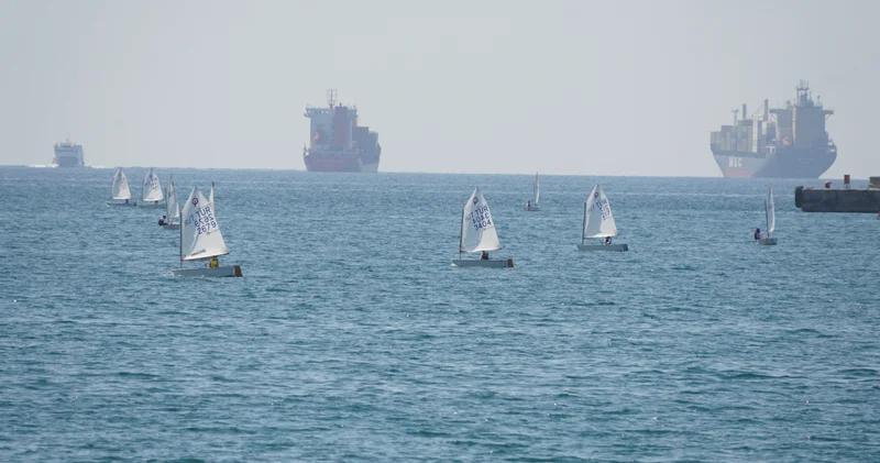 Tekirdağ da Zafer Kupası yelken yarışları başladı