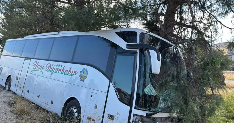 Adıyaman da yolcu otobüsü kaza yaptı! 4 ölü!