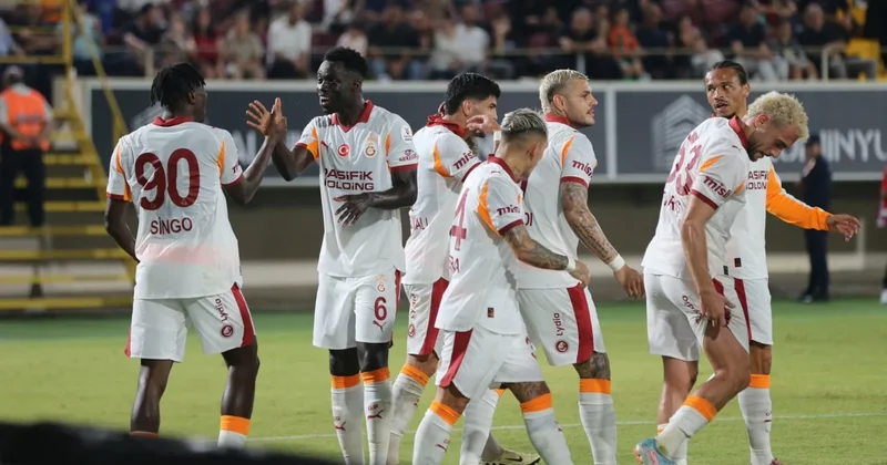 Galatasaray, zorlu Liverpool sınavında! İşte muhtemel 11 ler Sözcü Gazetesi