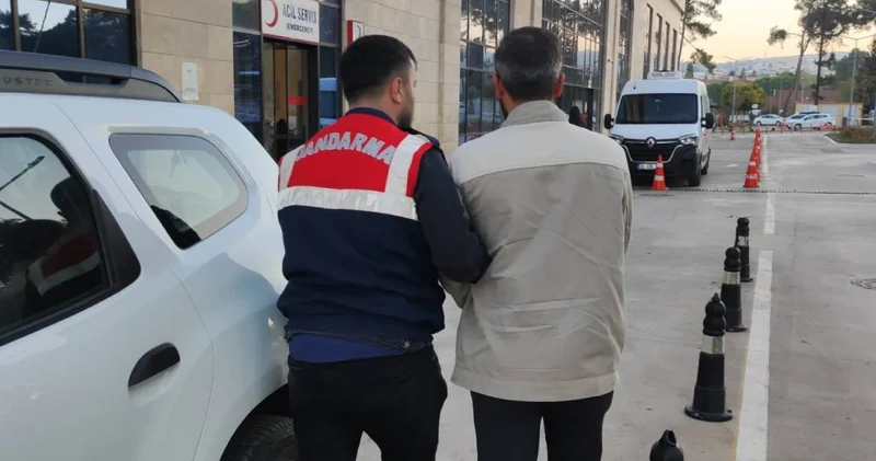 İzmir merkezli 16 ilde FETÖ nün askeri mahrem yapılanmasına operasyon