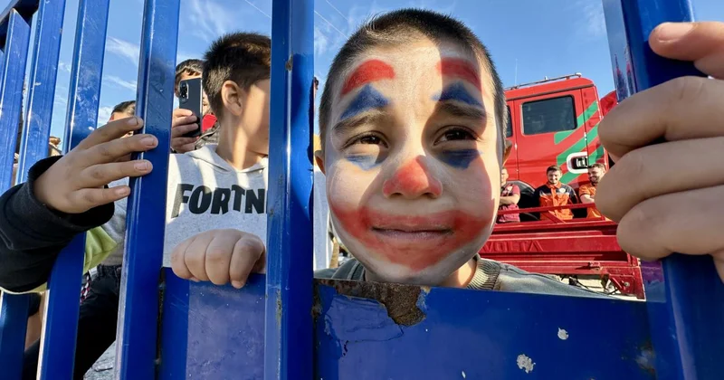 Sağlık Bakanlığından çocuklarda kullanılan yüz boyalarına karşı uyarı
