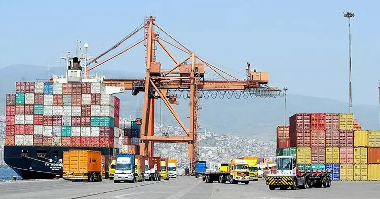 Dış ticaret açığı ağustosta azaldı