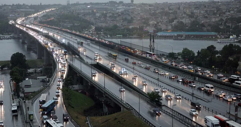 Meteoroloji den yurtta sağanak uyarısı: 10 il sarı kodla alarmda