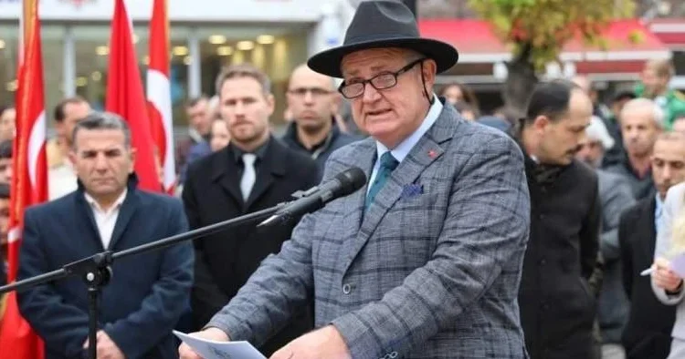 CHP de bir istifa daha! Belediye Başkanı Tuncer Başoğlu, ilçe kongresinde duyurdu