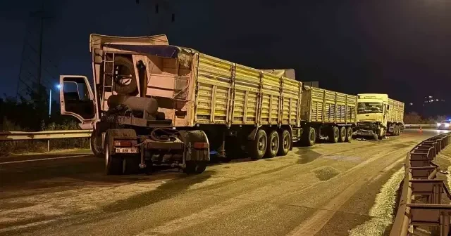Tırlardan oluşan yaralanmalı zincirleme kaza Hatay Haberleri