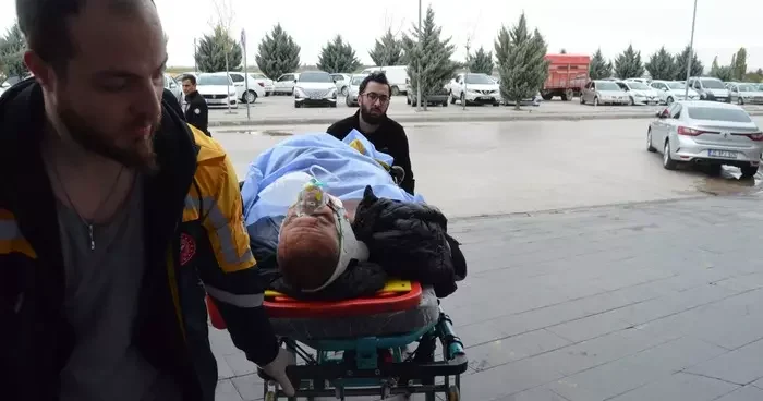 Aksaray dan acı haber! Otoyolda kaza: 2 şehit, 1 sivil hayatını kaybetti, 3 yaralı
