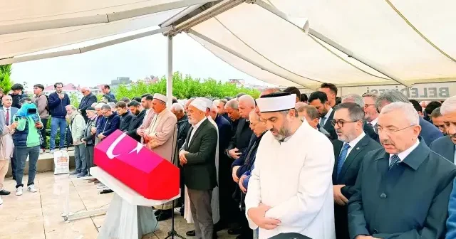 Şiirin üstadına veda: Memleketinde defnedilecek Gündem Haberleri
