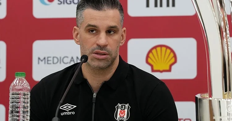 Beşiktaş ın başantrenörü Dusan Alimpijevic, Sırbistan Milli Takımı ile anlaştı