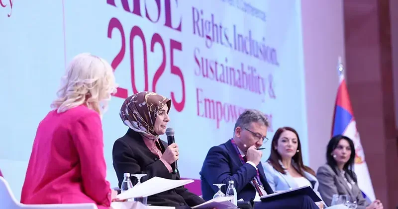 Bakan Göktaş, Belgrad Kadın Konferansı kapsamında düzenlenen panele katıldı