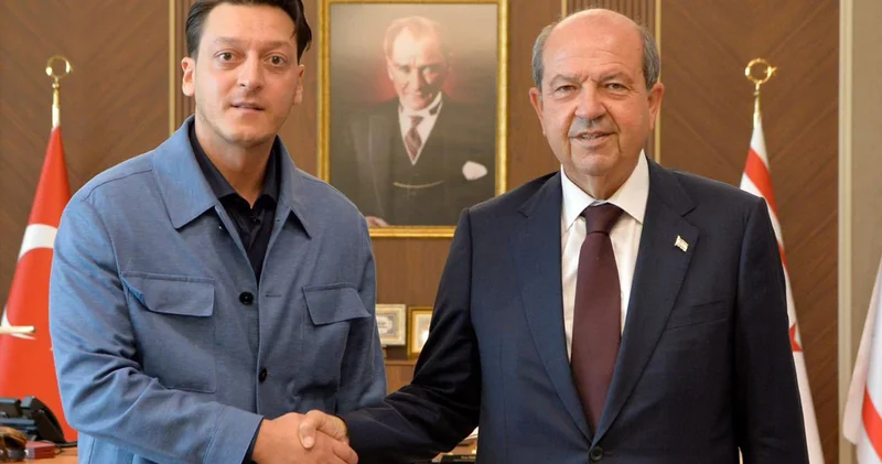 Mesut Özil den FIFA ve UEFA ya KKTC Çağrısı