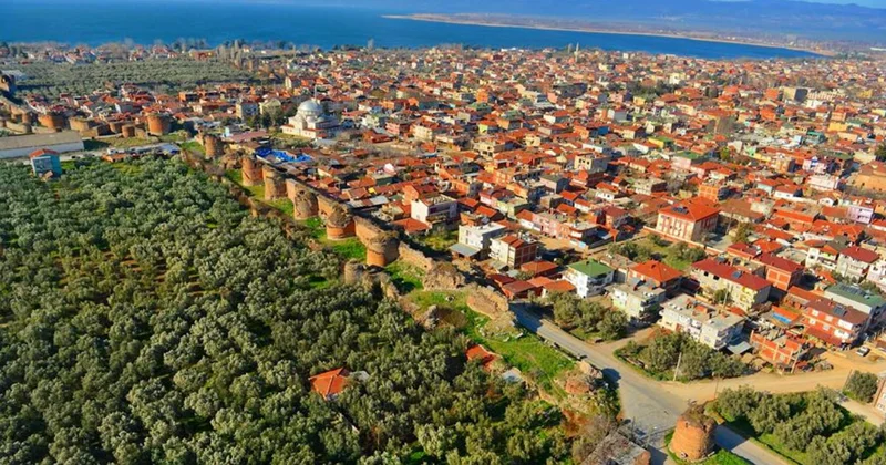 15 bin yabancı Türkiye nin küçücük ilçesine akın edecek: Nedeni tatil değil... Sözcü Gazetesi