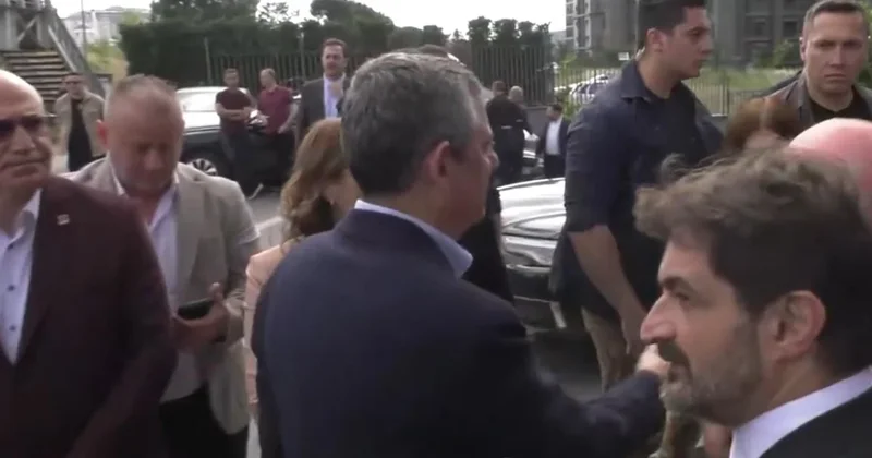 Özgür Özel den Gaziosmanpaşa da kritik açıklamalar Sözcü Gazetesi