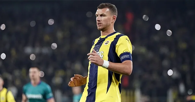 Fenerbahçe ye veda eden Edin Dzeko, İstanbul dan ayrıldı