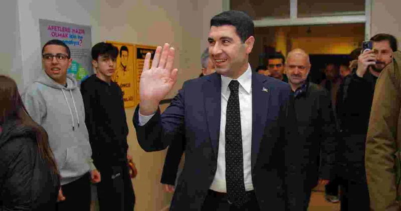 İBB ye yönelik operasyonlarda gözaltına alınmıştı! Avcılar Belediye Başkanı Çaykara dan ilk açıklama