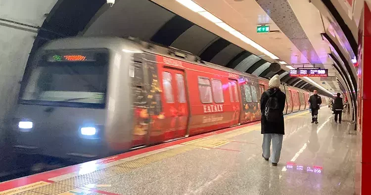 İstanbul da bazı metro istasyonları bugün işletmeye kapatılacak