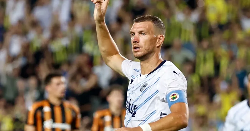 Fenerbahçe den ayrılan Dzeko Türkiye de kalabilir! Görüşmeler başladı