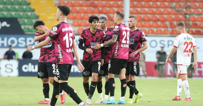 Sivasspor, Süper Lig e mağlubiyetle veda etti