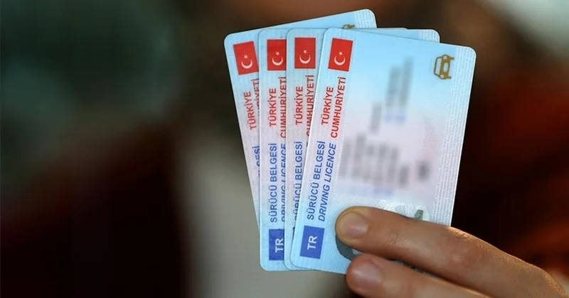 Bir günde fiyatı 15 liradan 7 bin liraya çıkacak: 5 adımda eski tip sürücü belgeleri nasıl yenilenir? Sözcü Gazetesi