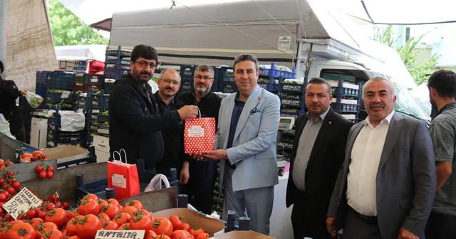 SESOB Başkanı Demirgil, pazarcı esnafını ziyaret etti Sivas Haberleri