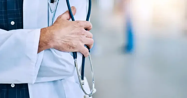 Gönüllü doktorların başvurusu ile 2,1 milyar TL tasarruf
