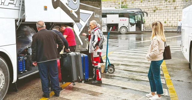 Otobüs biletleri tükendi: Ek seferler devreye girdi Aktüel Haberleri