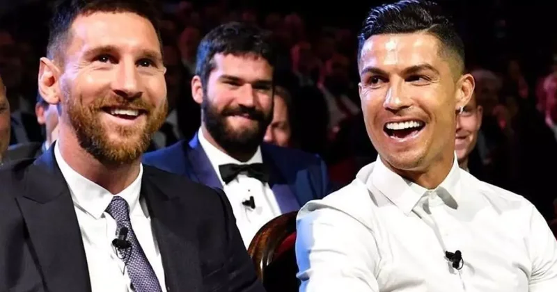Futbolseverler nefesini tuttu! Top artık Messi de! Ronaldo ya rakip olacak mı?