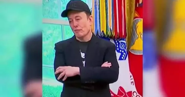 Trump konuşurken tiye aldı! Elon Musk ın mimikleri tüm dünyada gündem oldu