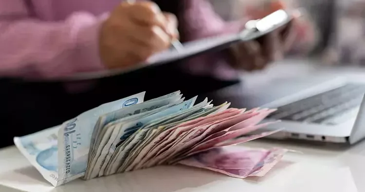 EYT den emekli olamamıştı... Emsal karar! O kurum devreye girdi, geriye yönelik tüm maaşını aldı