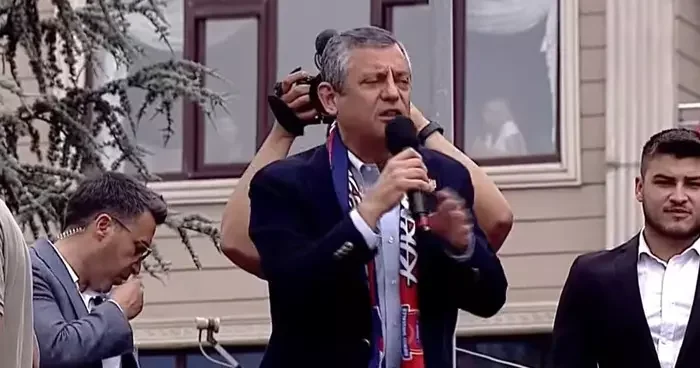 CHP Düzce mitingi... Ekrem İmamoğlu nun mesajı okundu! Özel den sert sözler: Bir santim eğilirsek millete diz çöktürürler