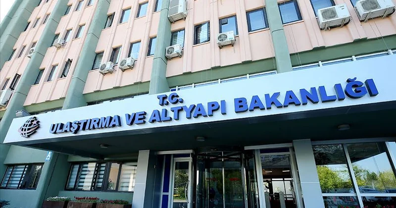 Adrese teslim ihale iddiası: PTT nin de girdiği ihale, detaylı tarife uyan özel şirkete verildi