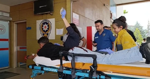 Sokakta tartıştığı kişiyi sırtından bıçakladı Bursa Haberleri