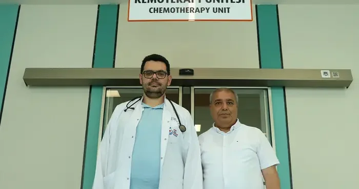 4 üncü evre kanseri yendi! Emekli polis, karın ağrısı şikayeti ile gittiği hastanede hayata tutundu