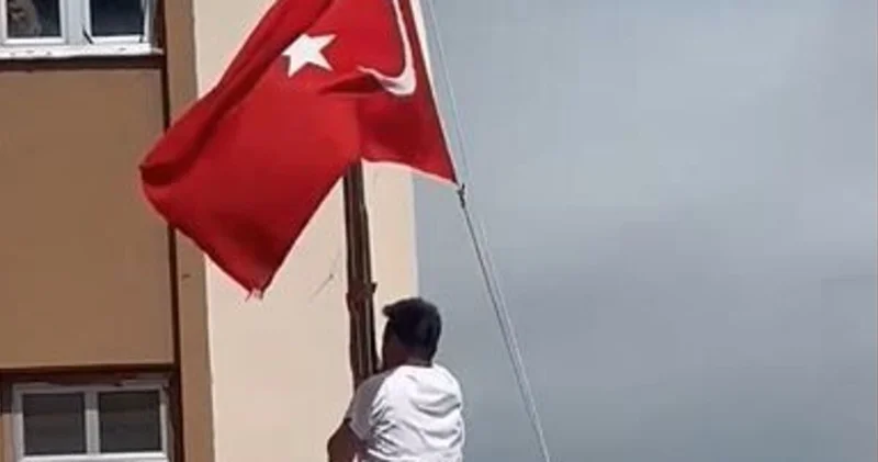Direğe dolanan bayrağı böyle çözdü Son dakika haberleri